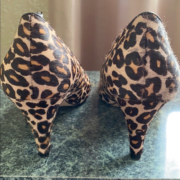 STEVE MADDEN leopard print pumps - Picture 3 of 7